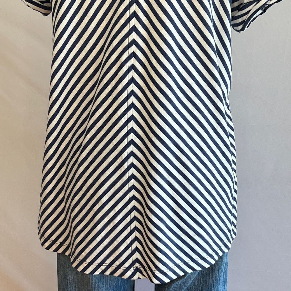 Anthropologie TLA V-Neck Stripe Shirt- Small - NWT - Picture 7 of 15